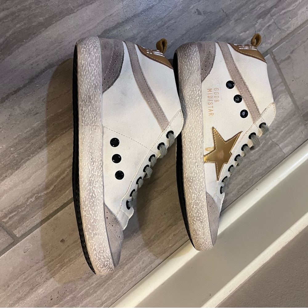 Golden goose mid star